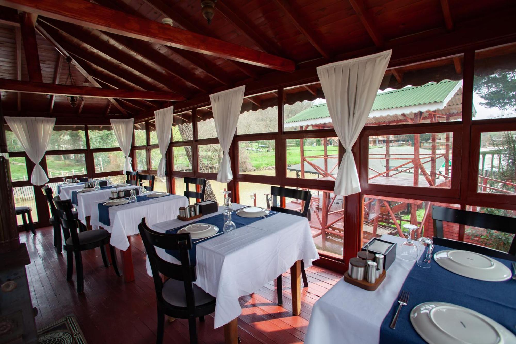 Tias Shelale Otel Ağva Esterno foto