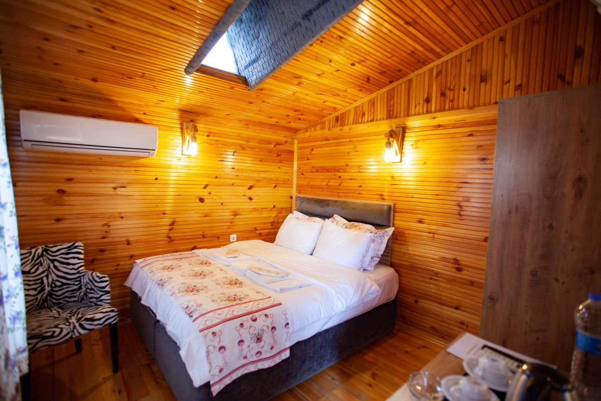 Tias Shelale Otel Ağva Esterno foto