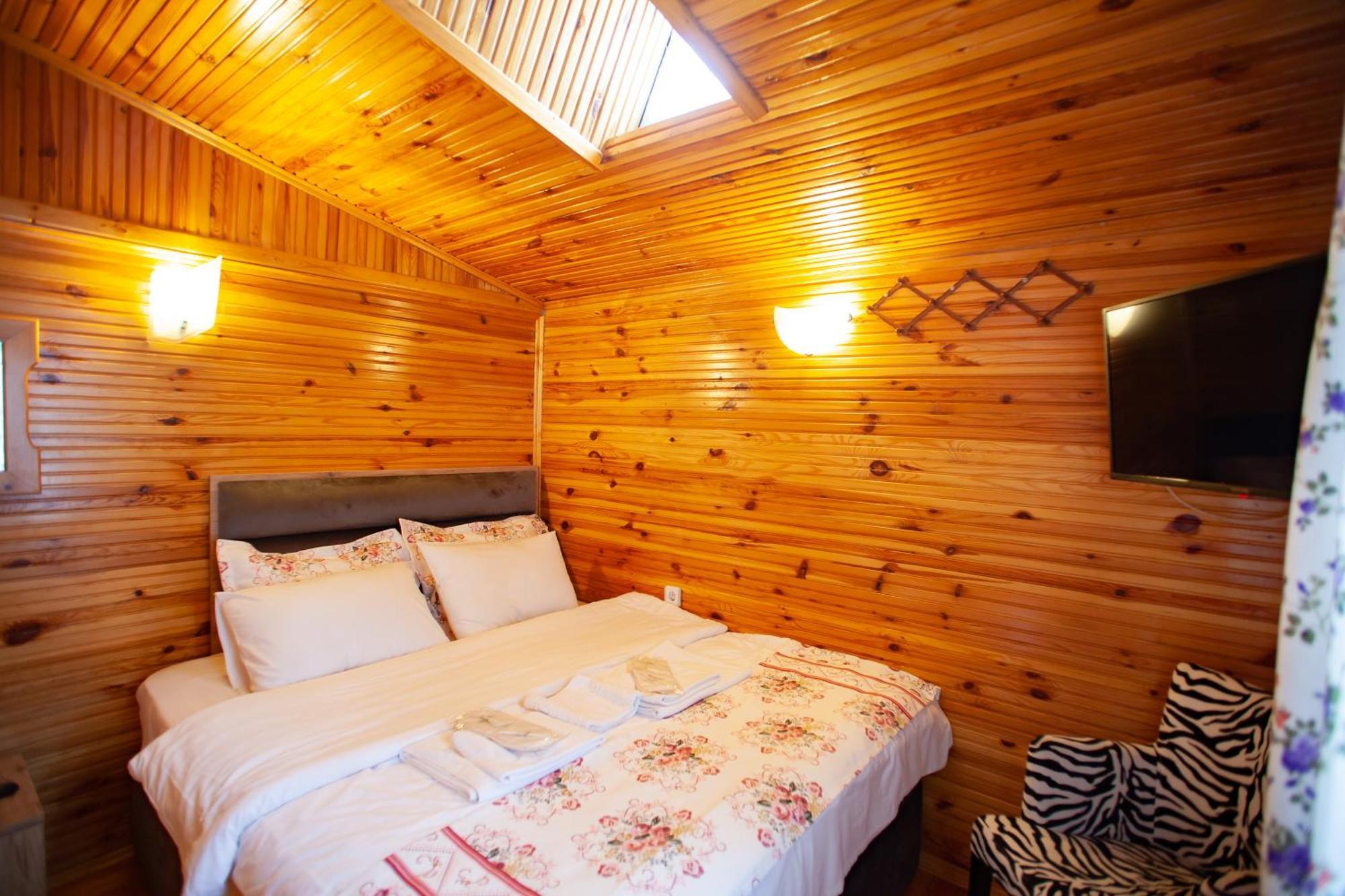 Tias Shelale Otel Ağva Esterno foto