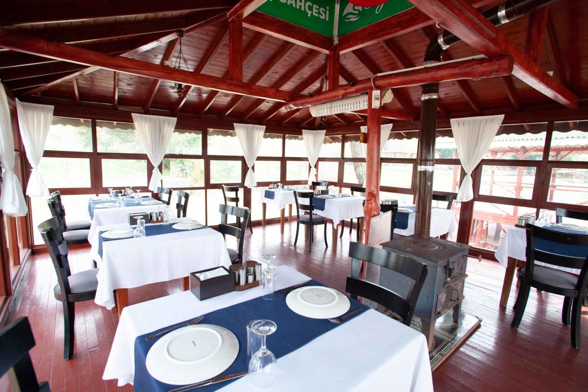 Tias Shelale Otel Ağva Esterno foto