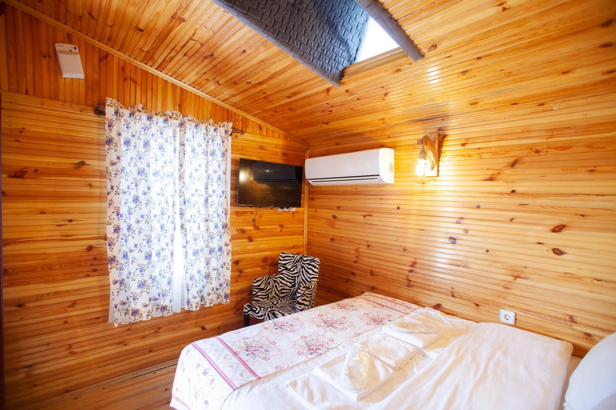 Tias Shelale Otel Ağva Esterno foto